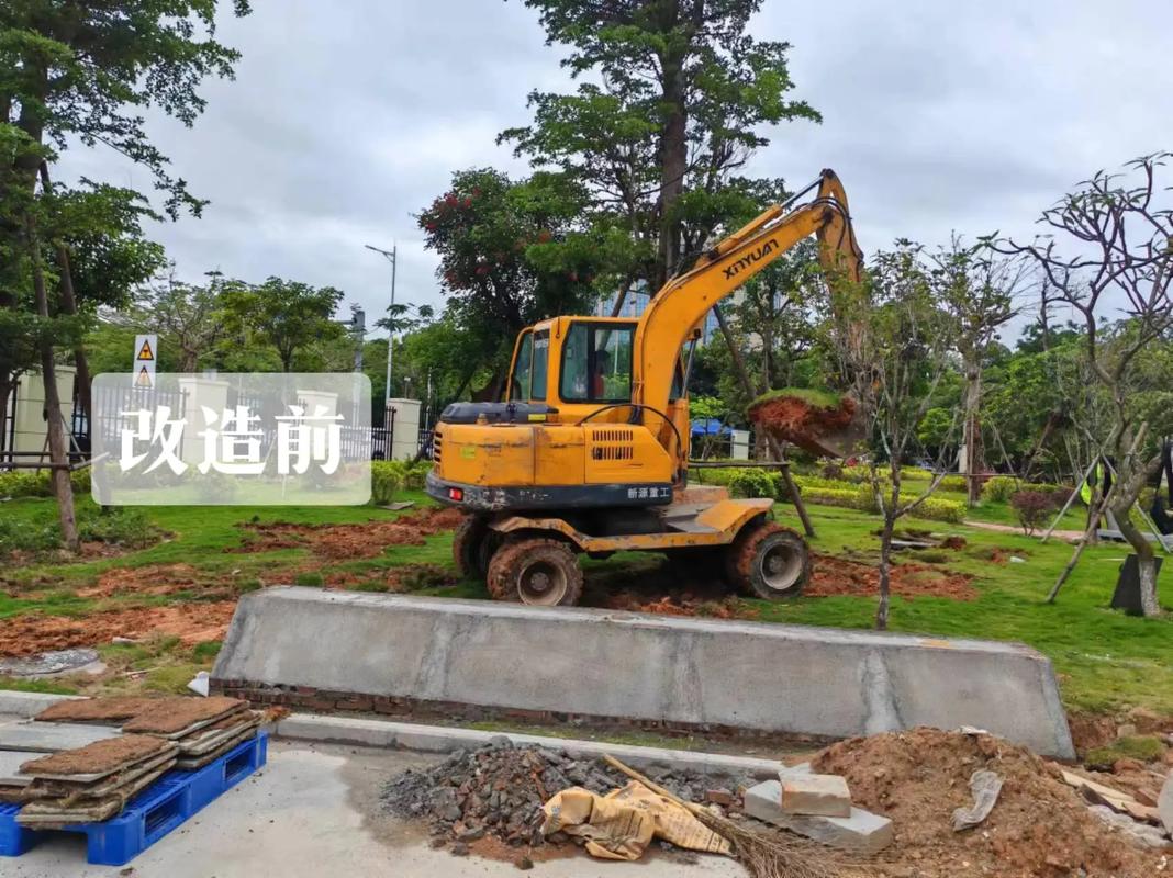 厦门花香门第绿化.厂区绿化工程改造,前后对比